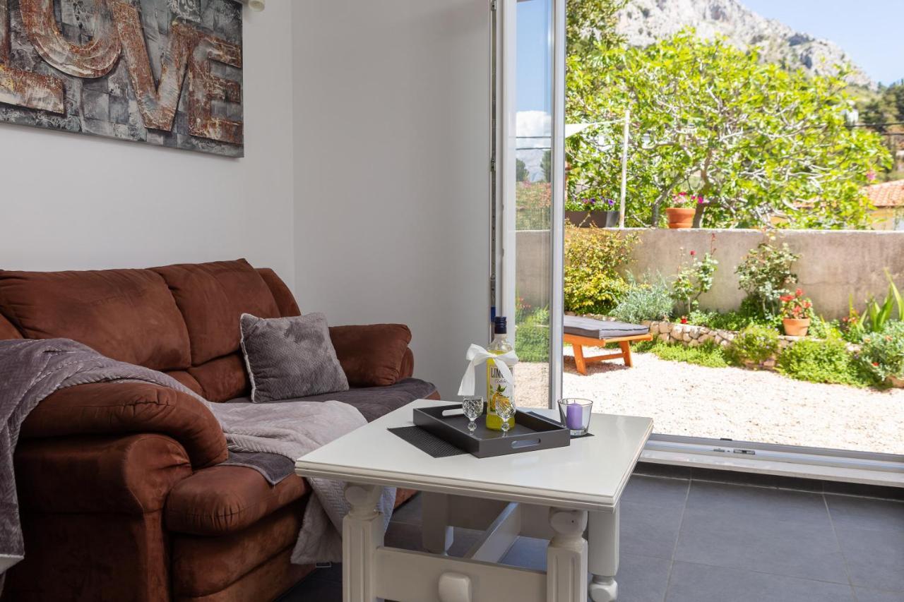 Seaside Apartment Kamelia Mimice Eksteriør billede